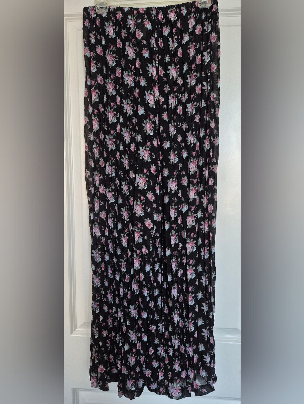 Black Floral Wide-Leg Jumpsuit Pants - Pink Rose Print